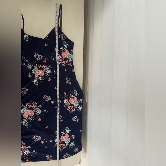 Navy Floral Kismet Mini(ish) Dress - Picture 8 of 10